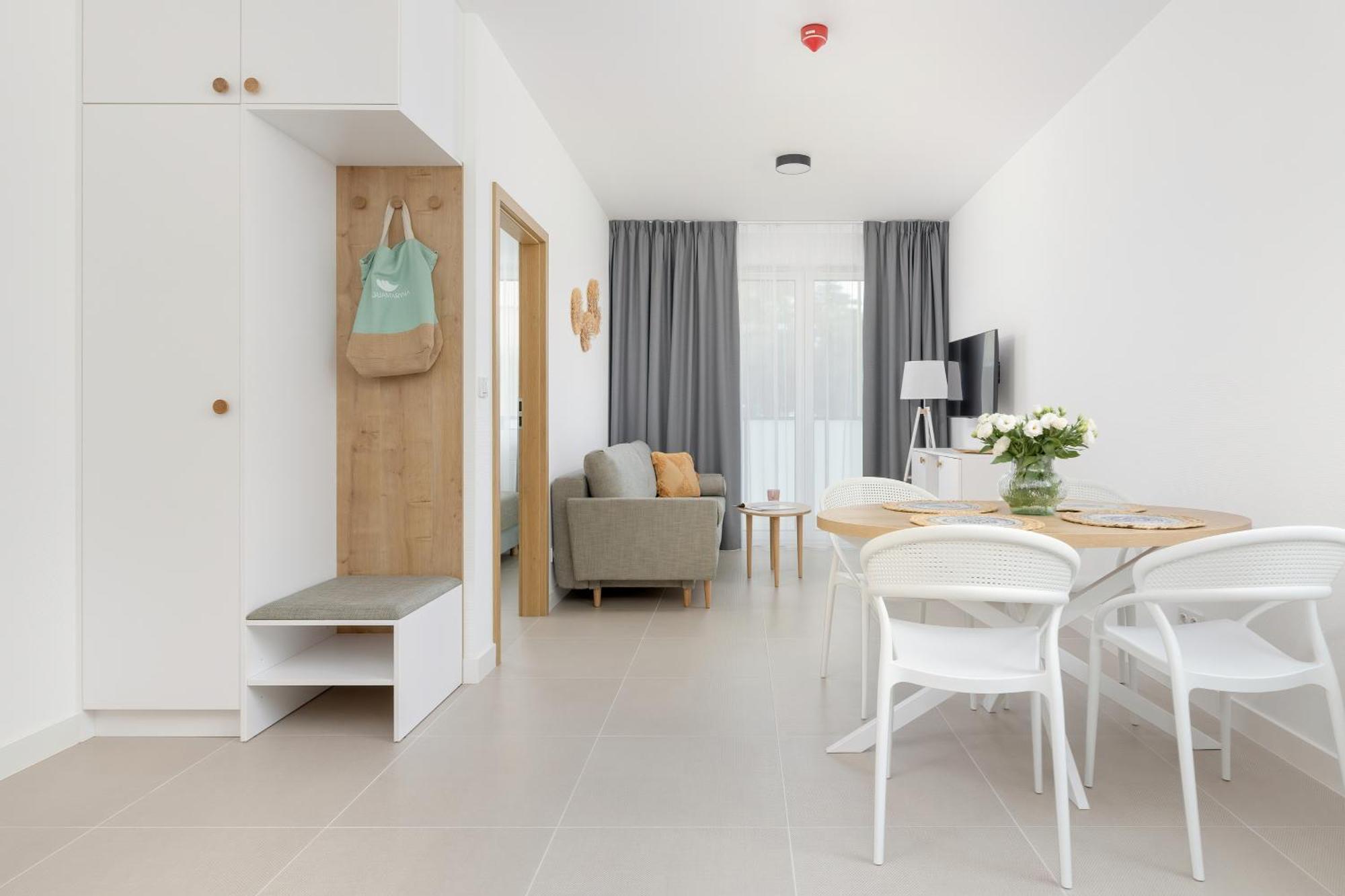 Aquamarina Dabki Marina Invest Aparthotel Exterior photo